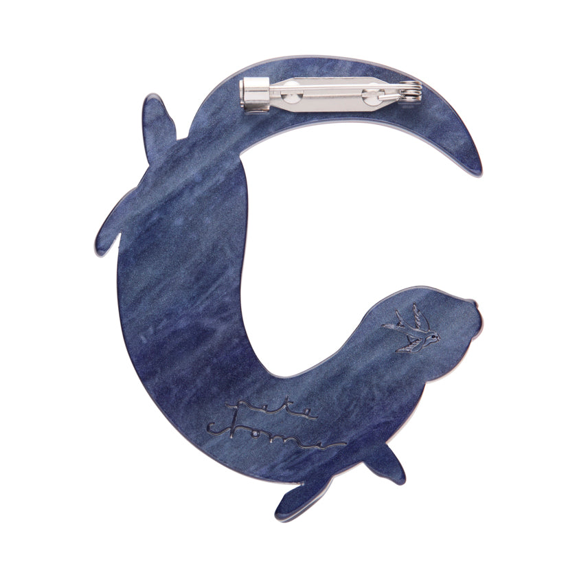Erstwilder x Pete Cromer The Outgoing Otter Brooch ~North America Collection~